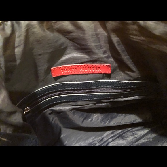 Tommy Hilfiger Pink Striped Handbag - Picture 4 of 8